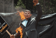 Dublê de Harrison Ford ateia fogo em si mesmo em protesto durante greve dos atores