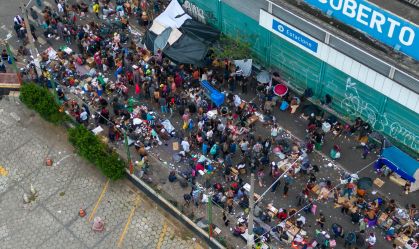 Fluxo de dependentes químicos na Rua dos Gusmões