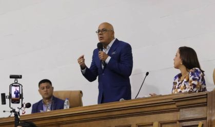 Venezuela acusa EUA de “assassinato” após reconhecer mortes no Caribe