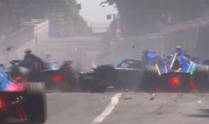 Acidente no ePrix de Roma envolveu oito carros
