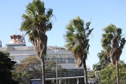 Rajada de vento em frente ao aeroporto de Congonhas, em São Paulo