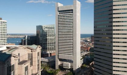 Corte de taxas de juros em dezembro não está garantido, diz presidente do Fed de Boston