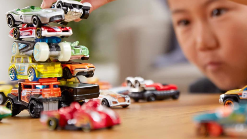 O filme dos carrinhos Hot Wheels terá participação de J.J. Abrams, criador da série "Lost" / Divulgação
