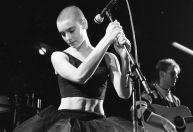 Sinéad O’Connor foi encontrada inconsciente; morte não é tratada como suspeita, diz polícia