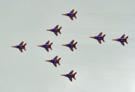 Rússia cancela espetáculo aéreo por preocupações com segurança, diz Reino Unido