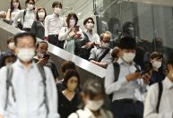Japão perde 800.000 pessoas e população cai pelo 14º ano consecutivo