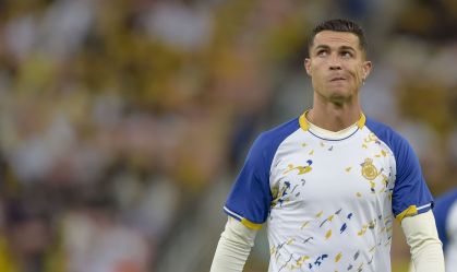 Fifa proíbe time de Cristiano Ronaldo e Luís Castro de registrar novos jogadores