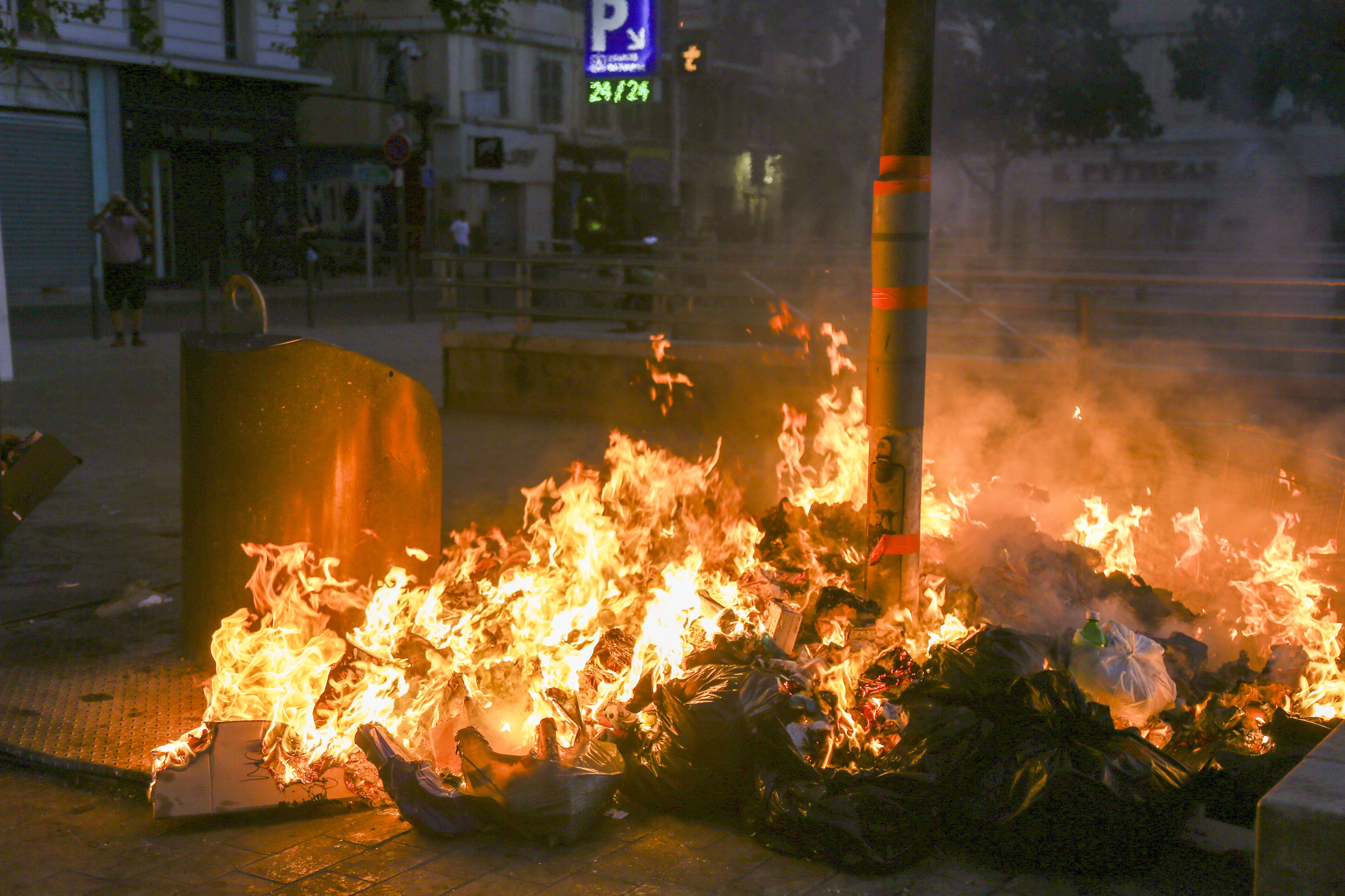Protestos França
