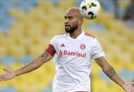 Conmebol suspende zagueiro do Internacional por doping; saiba mais