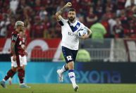 Lucas Pratto não entra em acordo com time argentino, e Vasco se anima no negócio