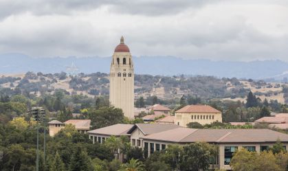 Vista geral do campus da Universidade de Stanford, em Palo Alto, na Califórnia, nos EUA, em 10 de setembro de 2022.