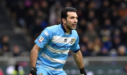 Aos 45 anos, Buffon recebe proposta para jogar em clube saudita; veja valores