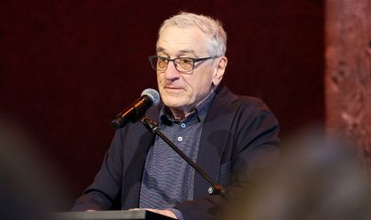 Robert De Niro reclama de censura ao discursar contra Trump em premiação