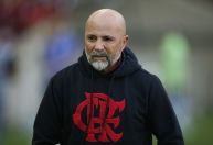 Jorge Sampaoli sobre polêmicas no Fla-Flu: “nunca falo sobre arbitragem”