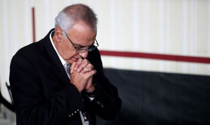 Técnico do Universitario compara comemoração do Corinthians a gesto racista