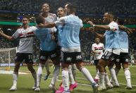 Com heróis improváveis, São Paulo vira e volta a eliminar Palmeiras da Copa do Brasil