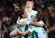 Favorita sofre goleada e primeiros duelos das oitavas são definidos; veja o resumo do dia da Copa do Mundo Feminina