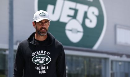 Aaron Rodgers acerta com o Pittsburgh Steelers