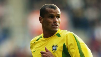 Rivaldo com a camisa da Seleção Brasileira