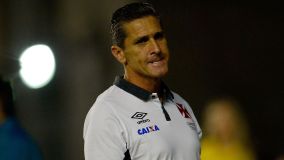 Jorginho comandou o Vasco na reta final da Série B de 2022