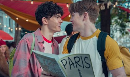 Atores de "Heartstopper" falam sobre 1ª cena de sexo: "Intenso"