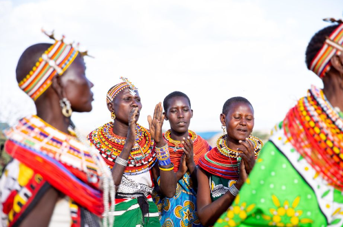 Um lugar para mulheres, feito por mulheres: é isso que representa Umoja, um vilarejo no condado de Samburu, no norte do Quênia / Paul Ninson