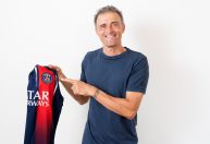 PSG anuncia a contratação do técnico Luis Enrique, que voltará a treinar Neymar