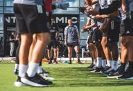 Messi faz primeiro treino no Inter Miami e recebe castigo de boas-vindas; veja