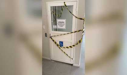 Elevador esmaga casal de idosos em clínica de saúde no RS