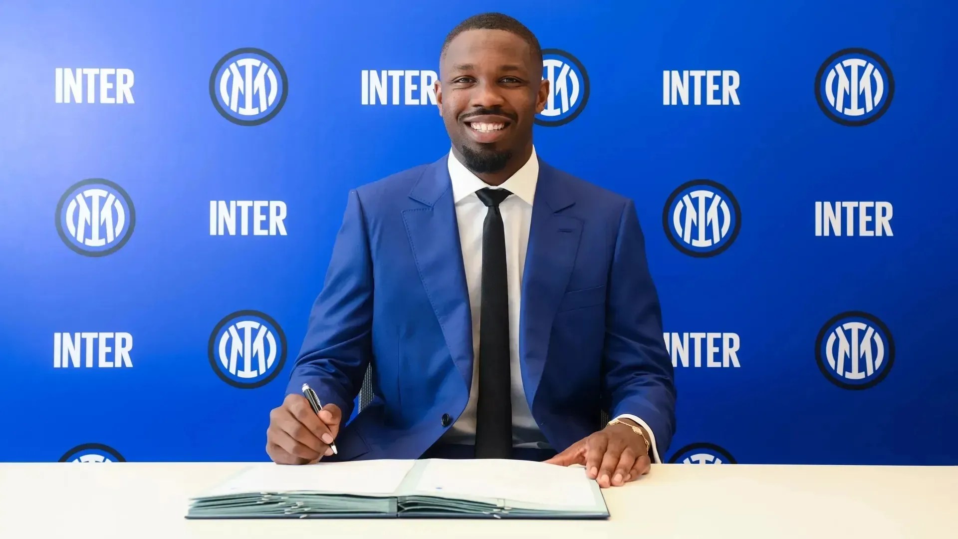 Marcus Thuram assinou com a Inter de Milão