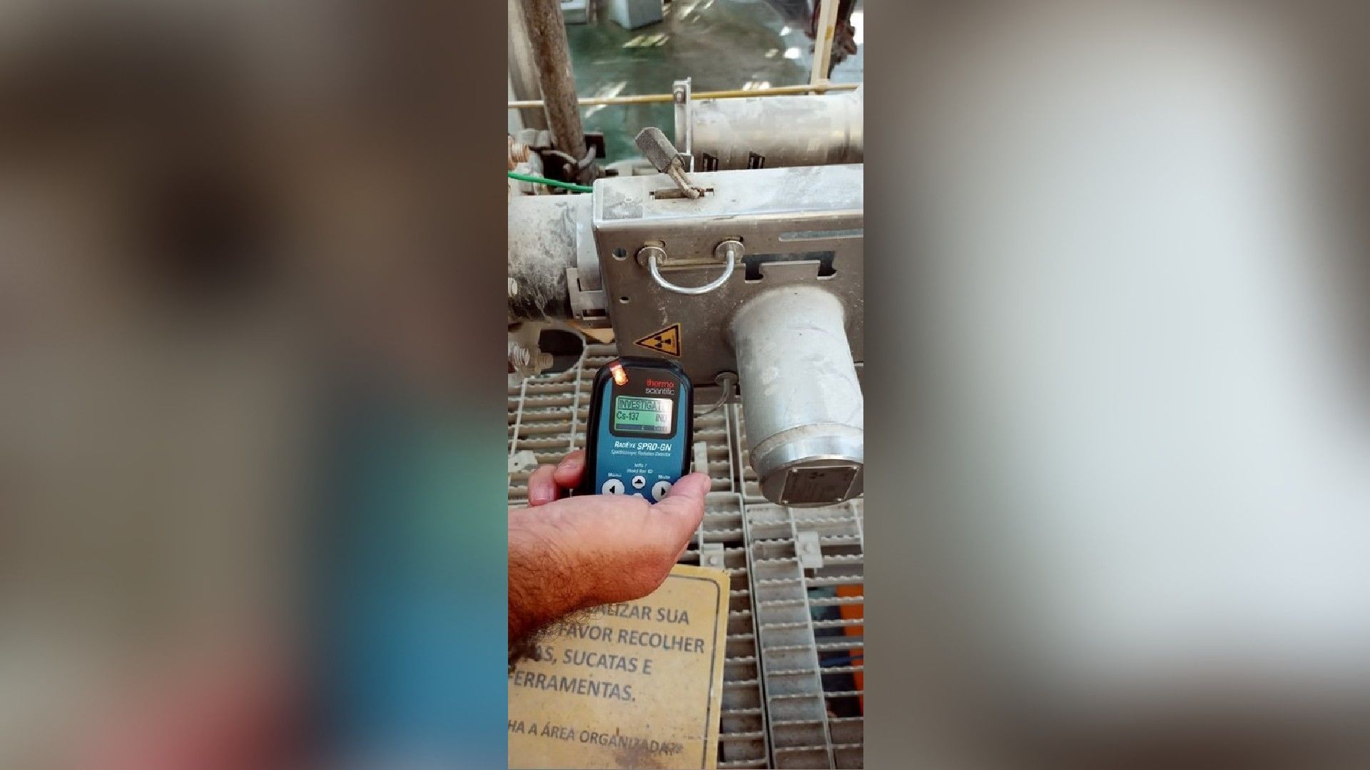 Medidor de densidade que utiliza a fonte de Césio-137