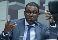 Brasil precisa de nova lei de resolução de fundos garantidores, diz Aquino