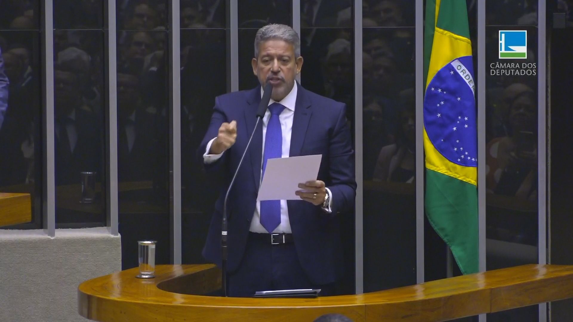 Arthur Lira em sessão da reforma tributária