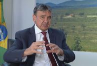 À CNN, Wellington Dias diz que entende disputas por sua pasta, mas que Lula “não abrirá mão de governar”