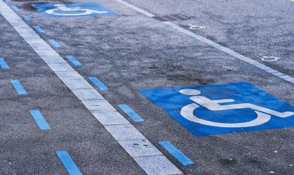 Deputado quer multa maior para quem estacionar em vagas reservadas