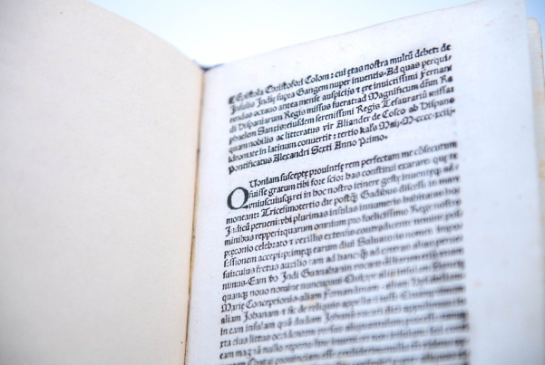 A carta desapareceu da Biblioteca Nazionale Marciana em Veneza, Itália, na década de 1980. / Imigração e Alfândega dos EUA