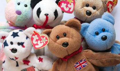 O que foi o estouro da bolha das pelúcias Beanie Babies?