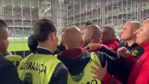 Seguranças de Flamengo e do estáido Independência se estranham após a partida