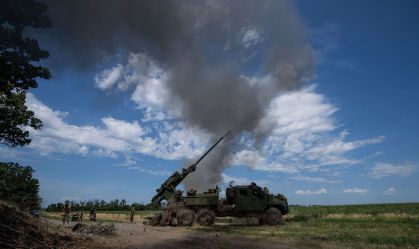 Militares ucranianos afirmam ter avançado em Bakhmut durante "combates pesados"