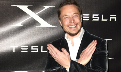 Tchau, pássaro azul! Elon Musk muda logo do Twitter para X
