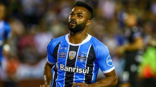 Fernandinho comemora gol marcado na final da Libertadores