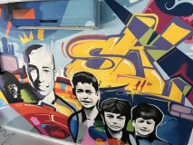 Grafite mostra Cuta como parte da família