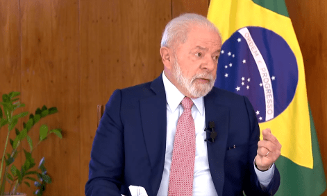 O presidente Lula concedeu hoje entrevista à RecordTV