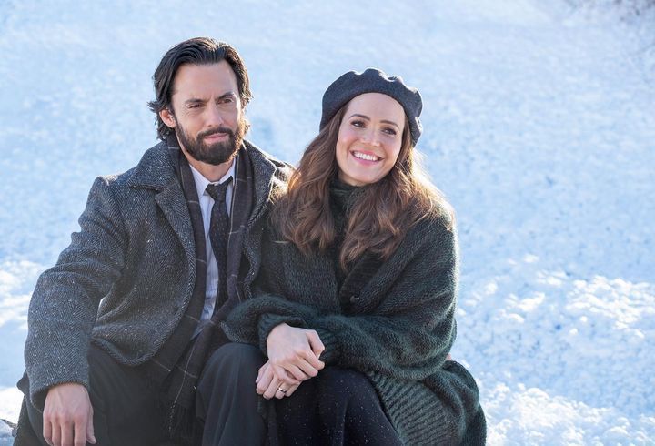Mandy Moore, atriz que faz a personagem de Rebecca Pearson na série "This Is Us", recebeu cheques cujos valores variavam entre um e 81 centavos de dólar como pagamento de residuais do streaming da produção