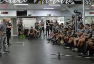 Dirigentes do Atlético-MG fazem reunião com atletas antes de treino