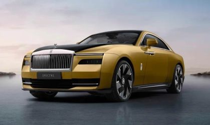Rolls-Royce 100% elétrico chega aos clientes no final do ano por mais de R$ 2 milhões