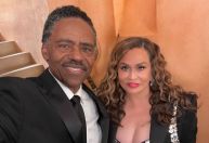 Mãe de Beyoncé, Tina Knowles, pede divórcio do ator Richard Lawson, diz revista