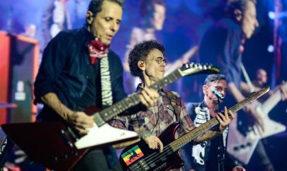 Titãs divulga setlist de show no Lollapalooza 2024; veja