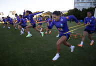 Brasil se prepara para jogo-treino contra a China, a 12 dias da Copa do Mundo