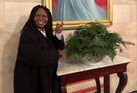 Whoopi Goldberg proíbe criação de holograma com sua imagem após morte
